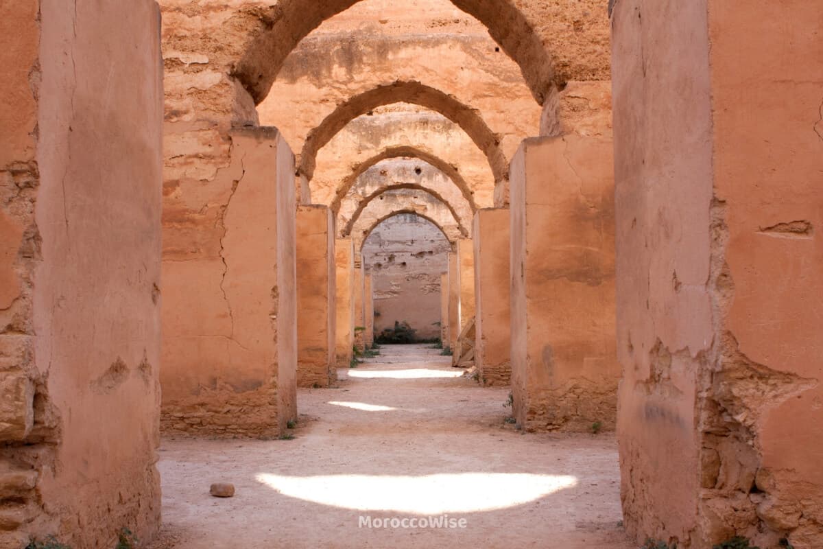 Respecting Local Culture in Morocco: Dress Codes, Greetings, and Etiquette